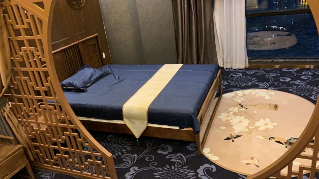 昨晚跟同事去了新疆日式SPA养身会所,让人回味无穷的体验！