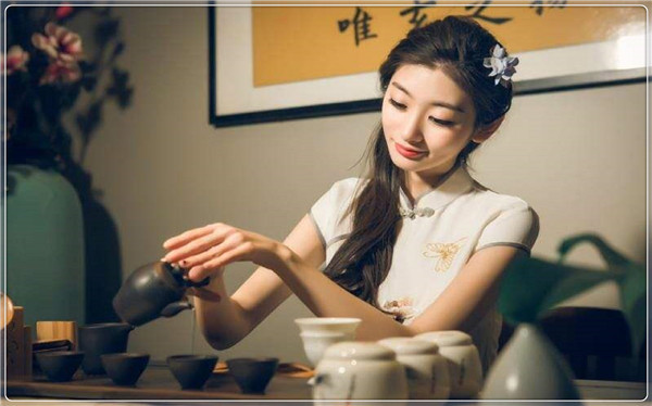 前天去了上海奉贤区油压养身会所,亲测,兄弟们强烈推荐!