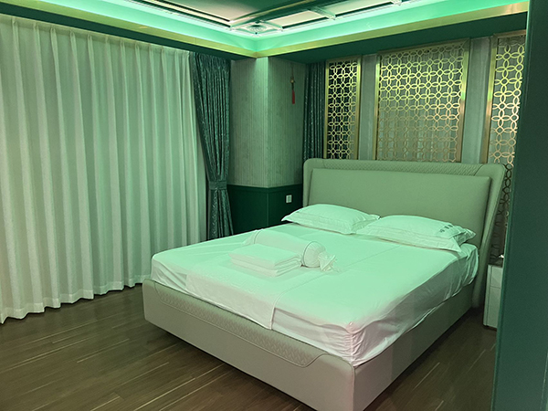 讲讲我在成华油压会馆这服务很到位,你品你细品