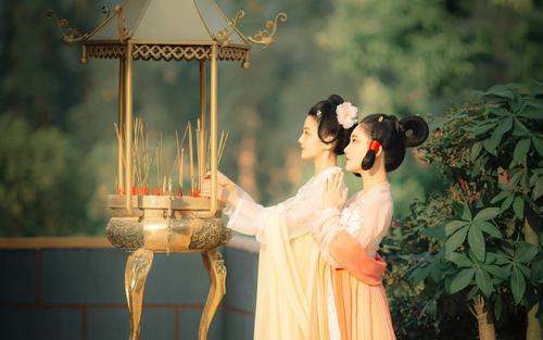 昨晚去体验了金水男士油压水疗休闲会所,意想不到的爽快